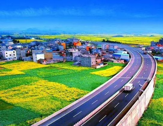 县域应成扩大农村消费增长点