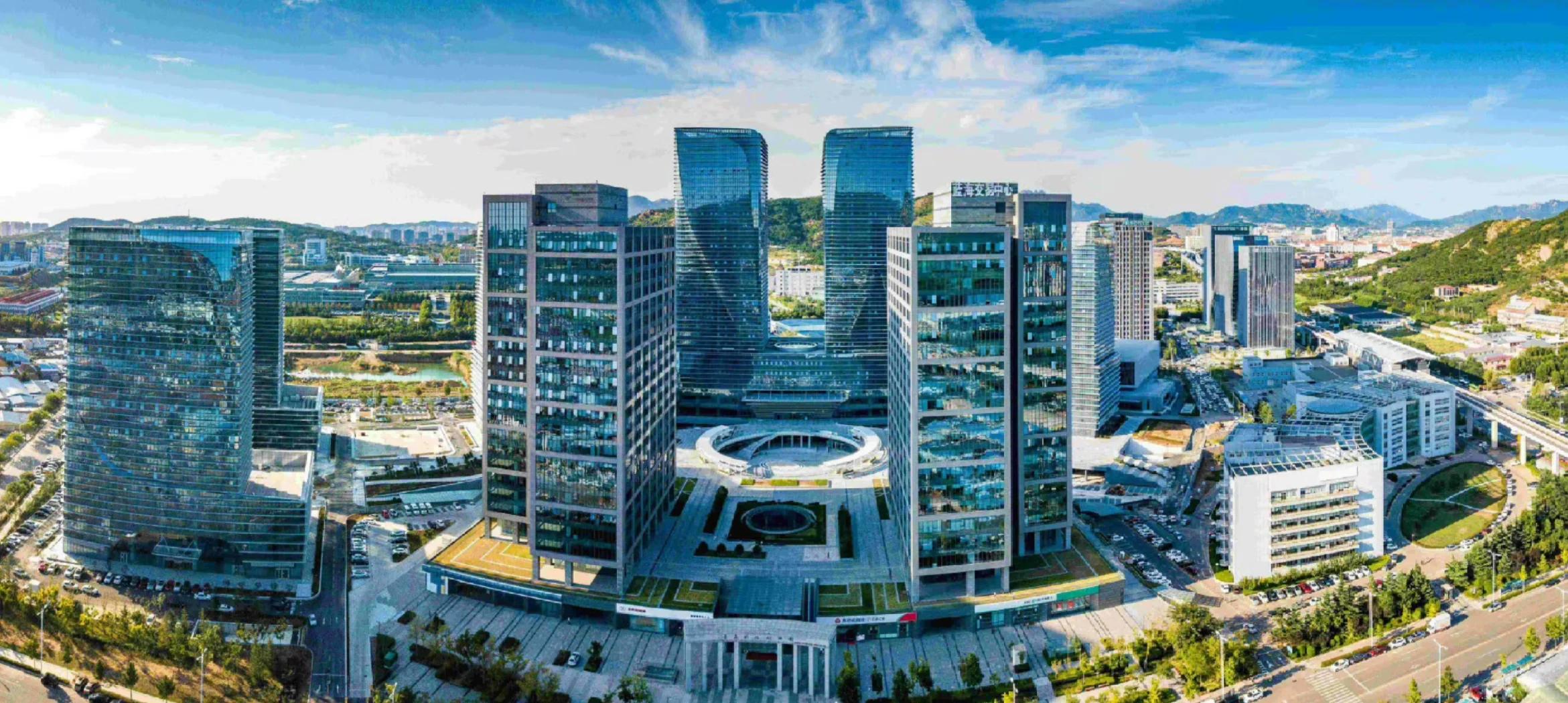 工信部启动国家新兴产业发展示范基地创建：2035目标、分类定位与重点领域解读